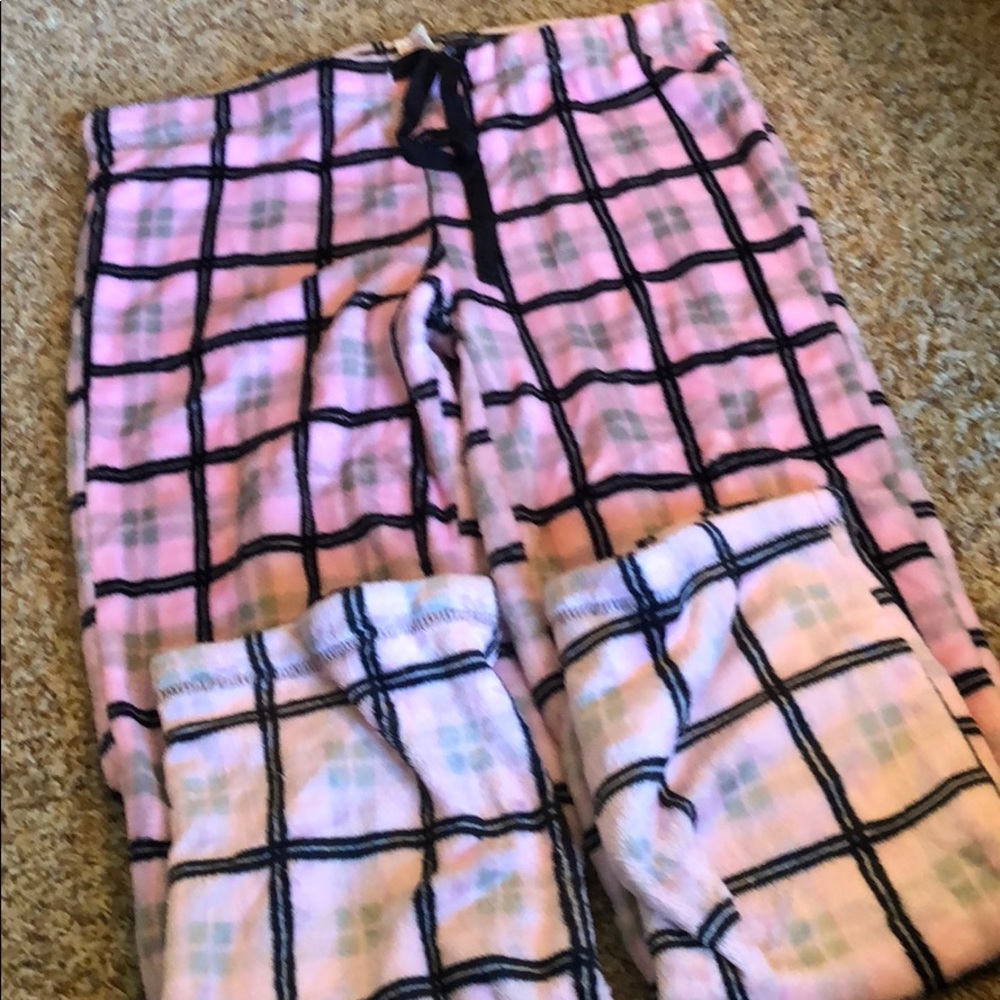Woman’s fuzzy pj bottoms